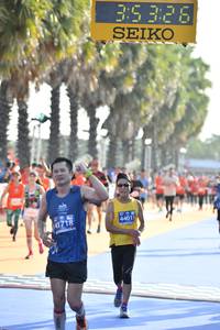 BIB: 1410, 40235, 3320
                            <button type="button" onclick="openModal(10634114)" class="btn btn-primary btn-sm float-right btn-popup" data-toggle="modal" data-target=".modal-high-quality">
                        <i class="fas fa-shopping-cart"></i> Add to Cart
                    </button>
                                            <button type="button" onclick="isThisMe(10634114, true)" class="btn btn-success btn-sm float-right btn-popup btn-isme hidden" data-toggle="tooltip" data-placement="bottom" title="นี่คือรูปของคุณใช่ไหม คลิกที่นี่เพื่อเอาเข้าอัลบั้ม">
                        <i class="fas fa-plus"></i> Add to album
                    </button>
                    <button type="button" onclick="isThisMe(10634114, false)" class="btn btn-warning btn-sm float-right btn-popup btn-isnotme hidden">
                        <i class="fas fa-ban"></i> Remove from album
                    </button>
